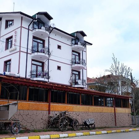 Sarimese Otel Demirci   Zewnętrze zdjęcie