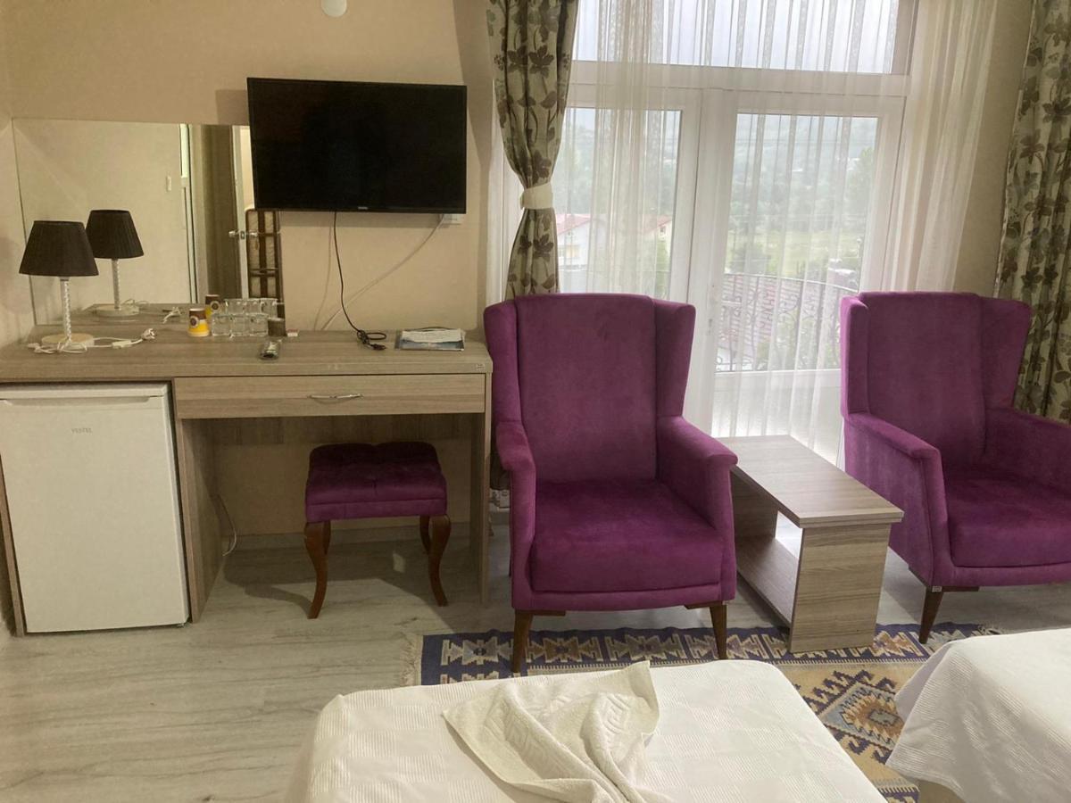 Sarimese Otel Demirci   Zewnętrze zdjęcie
