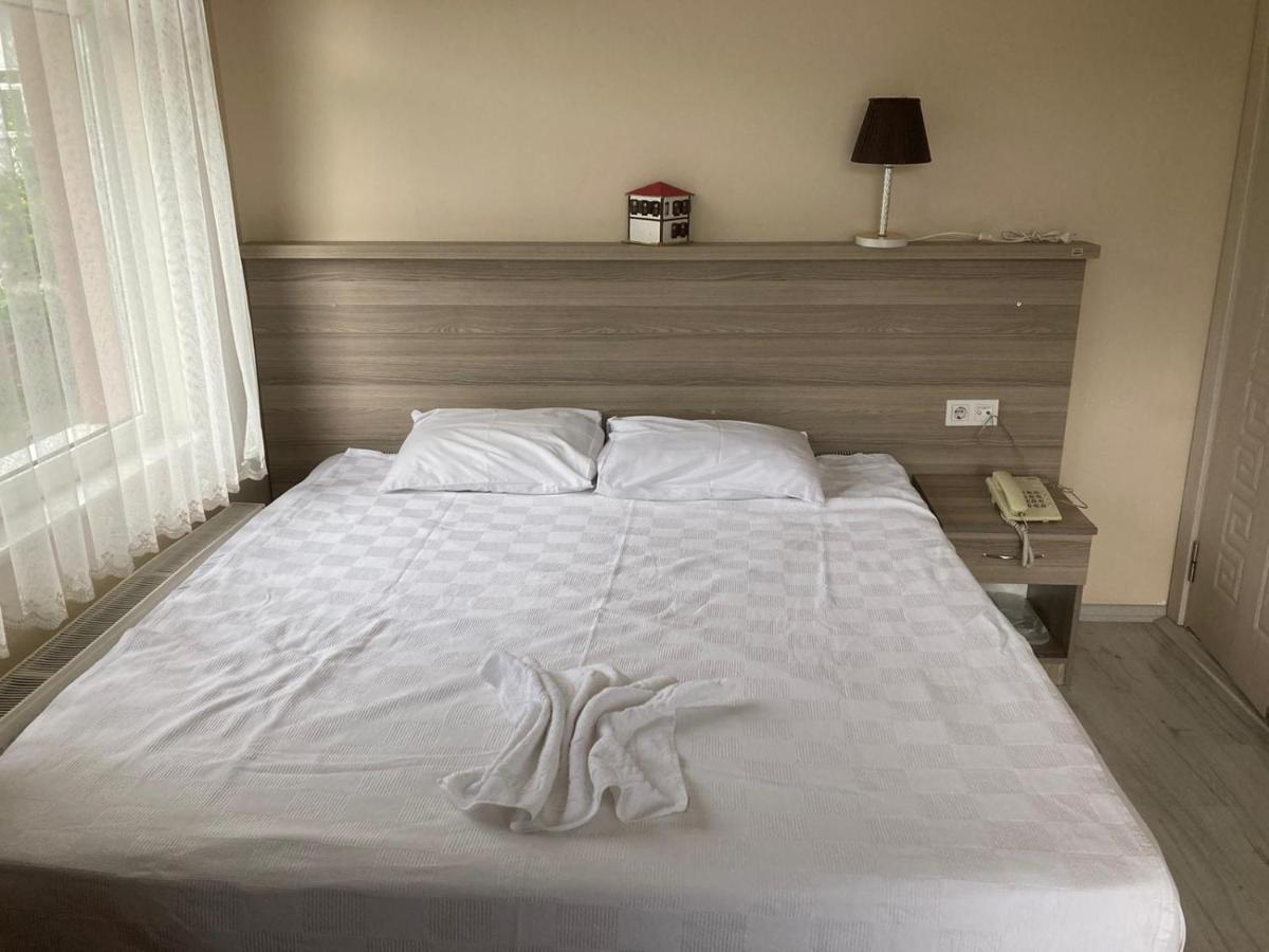Sarimese Otel Demirci   Zewnętrze zdjęcie