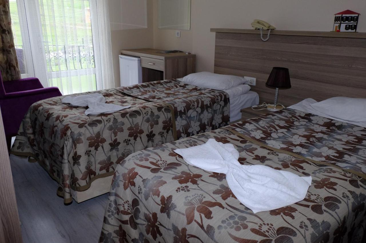 Sarimese Otel Demirci   Zewnętrze zdjęcie